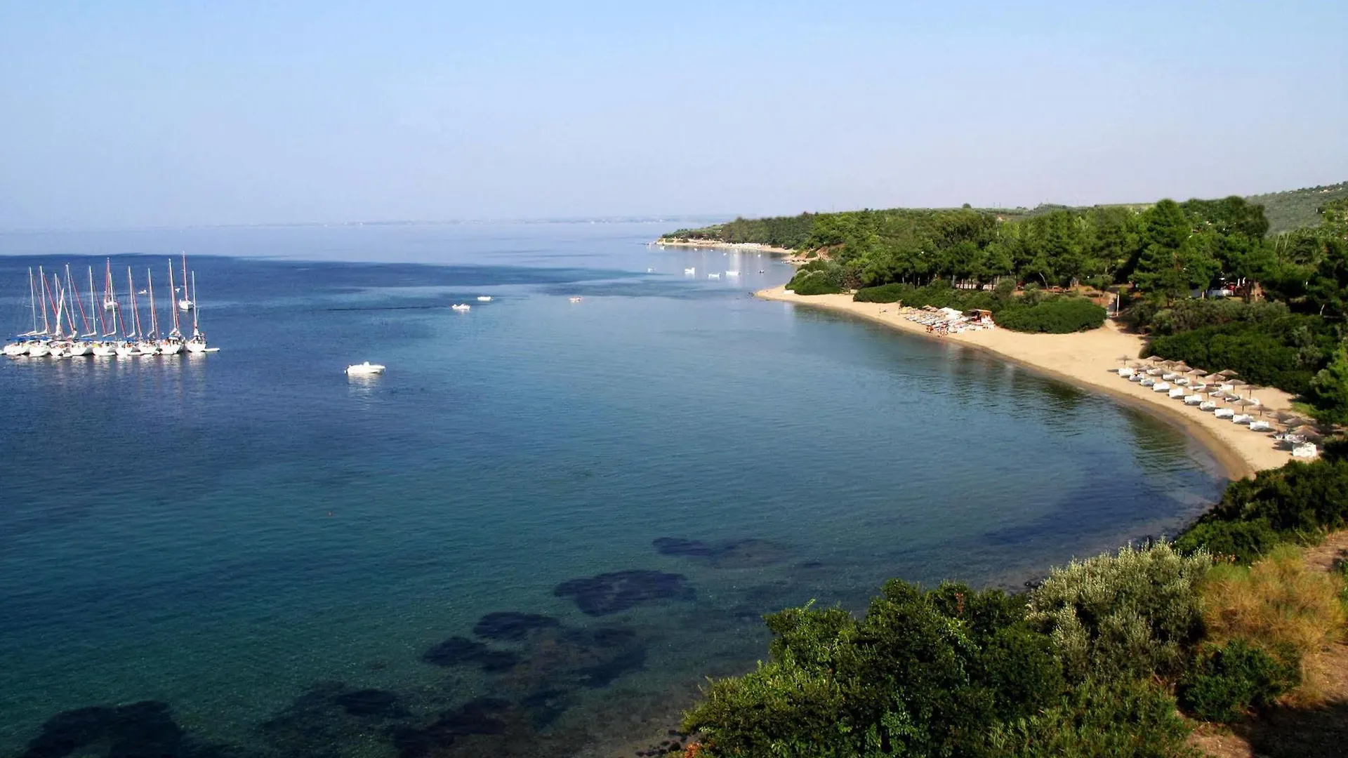 Hotel de apartamente Trikorfo Beach Gerakini